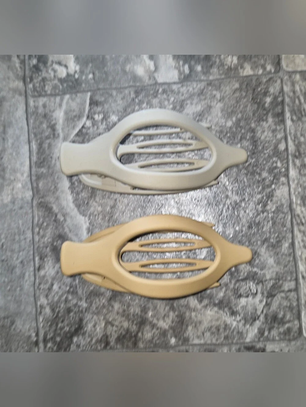 Neutral Oval Flat Hair Claw Clips - Taupe/Gray & Tan BNIB